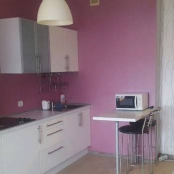 Сдается 1-комнатная квартира, 46 м²
