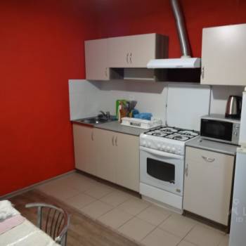 Сдается 1-комнатная квартира, 38 м²