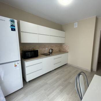 Сдается 1-комнатная квартира, 41 м²