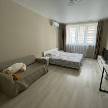 Сдается 1-комнатная квартира, 41 м²