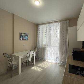 Сдается 1-комнатная квартира, 41 м²