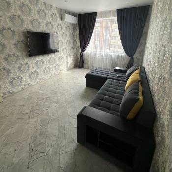 Сдается 1-комнатная квартира, 43 м²