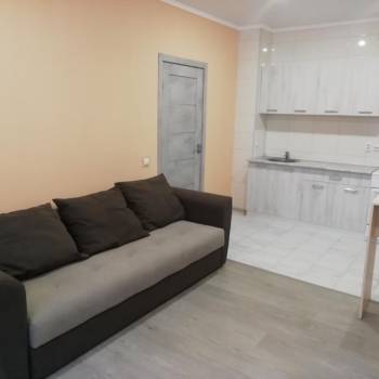Сдается 2-х комнатная квартира, 42 м²