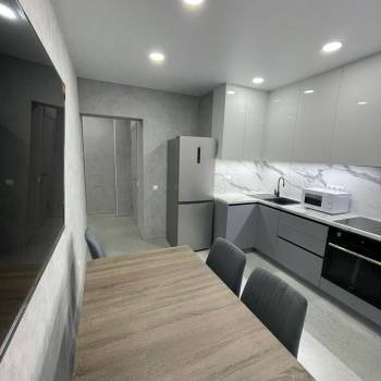 Сдается 2-х комнатная квартира, 67,6 м²