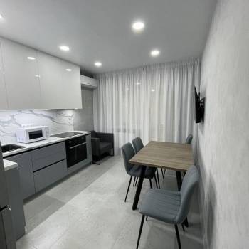Сдается 2-х комнатная квартира, 67,6 м²