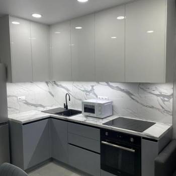 Сдается 2-х комнатная квартира, 67,6 м²