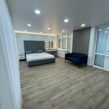 Сдается 2-х комнатная квартира, 67,6 м²
