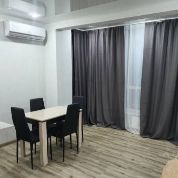 Сдается 2-х комнатная квартира, 73 м²