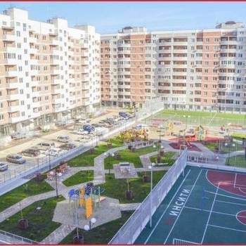 Сдается 1-комнатная квартира, 40 м²