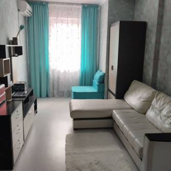 Сдается 1-комнатная квартира, 40 м²