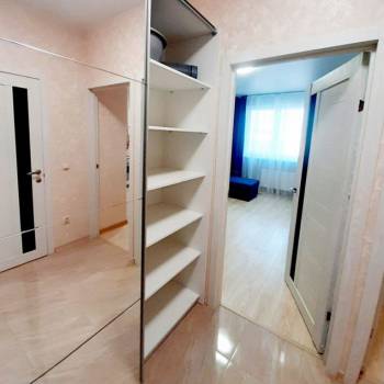 Сдается 1-комнатная квартира, 40 м²