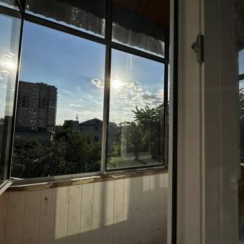 Продается 1-комнатная квартира, 32 м²