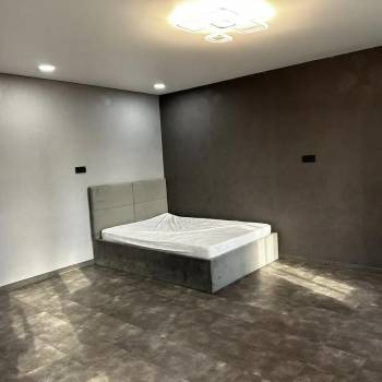 Продается 1-комнатная квартира, 32 м²