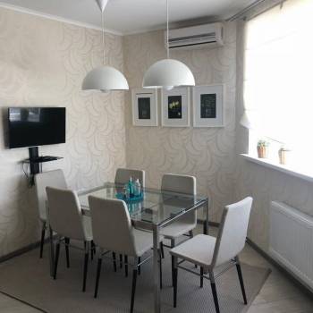 Сдается 2-х комнатная квартира, 87 м²