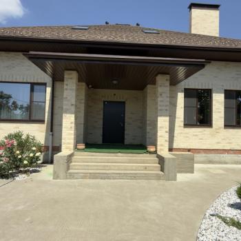 Продается Дом, 290 м²