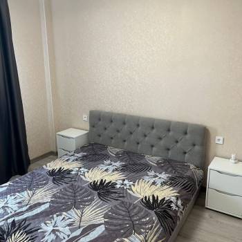 Сдается 2-х комнатная квартира, 60 м²