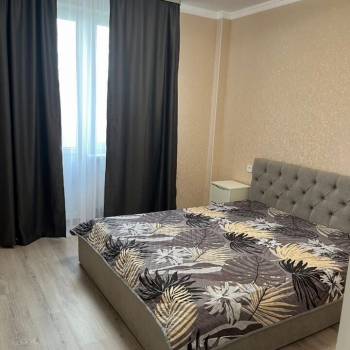 Сдается 2-х комнатная квартира, 60 м²