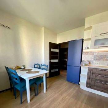 Продается 2-х комнатная квартира, 60 м²