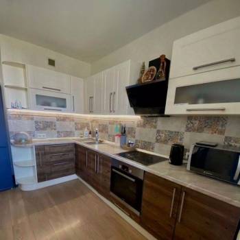 Продается 2-х комнатная квартира, 60 м²