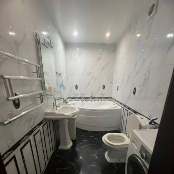 Сдается Многокомнатная квартира, 96 м²