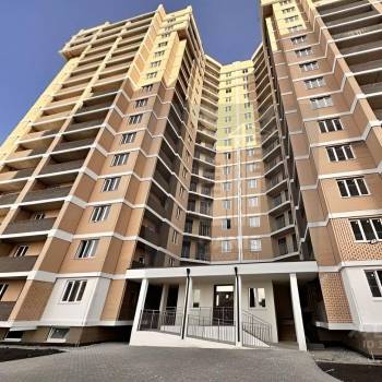 Продается 1-комнатная квартира, 35 м²