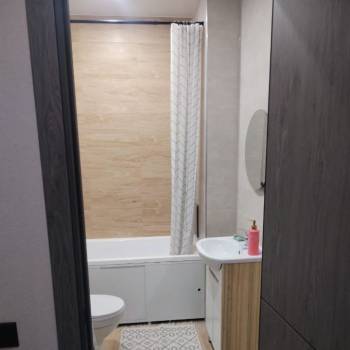 Продается 1-комнатная квартира, 35 м²