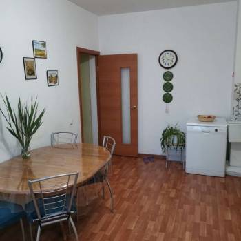 Сдается Многокомнатная квартира, 104 м²