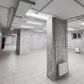 Сдается Нежилое помещение, 160 м²