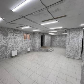 Сдается Нежилое помещение, 160 м²