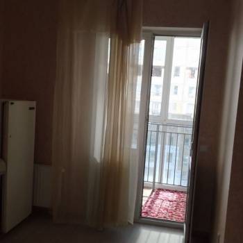 Продается 1-комнатная квартира, 35 м²