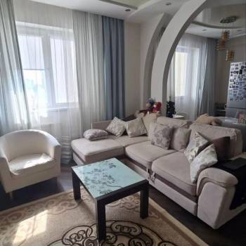 Продается 1-комнатная квартира, 54,6 м²