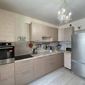 Продается 2-х комнатная квартира, 62 м²