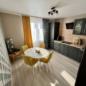 Продается 3-х комнатная квартира, 77,8 м²