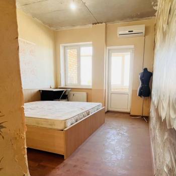 Продается 1-комнатная квартира, 40 м²