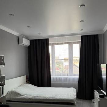 Сдается 1-комнатная квартира, 43 м²