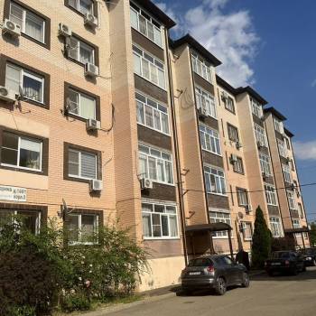 Продается 1-комнатная квартира, 43 м²