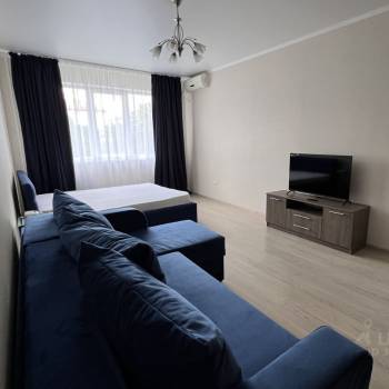 Сдается 1-комнатная квартира, 47 м²