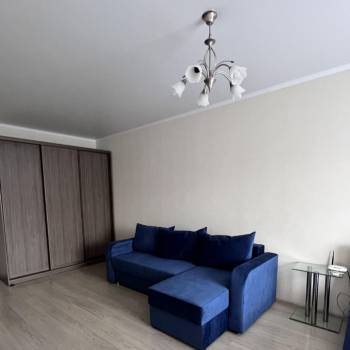 Сдается 1-комнатная квартира, 47 м²