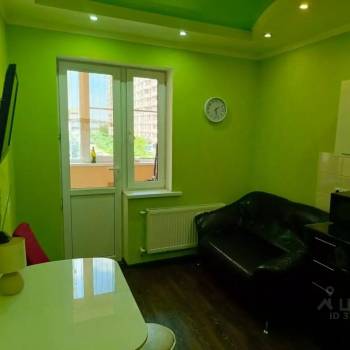Сдается 1-комнатная квартира, 38 м²