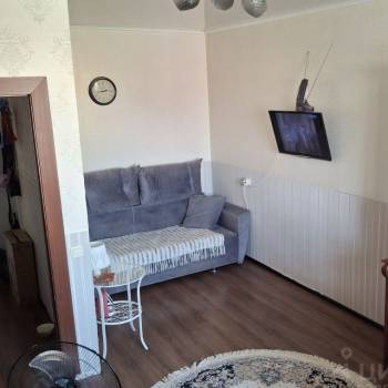 Продается 1-комнатная квартира, 37 м²