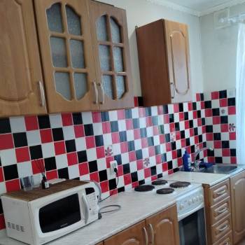 Сдается 1-комнатная квартира, 35 м²