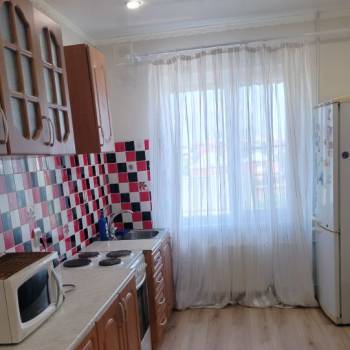 Сдается 1-комнатная квартира, 35 м²