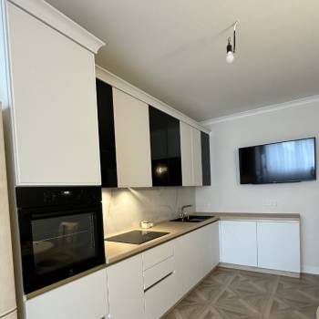 Продается 2-х комнатная квартира, 85 м²
