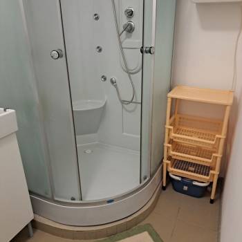 Продается 1-комнатная квартира, 37 м²
