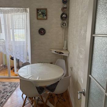 Продается 1-комнатная квартира, 33 м²