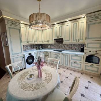 Продается 2-х комнатная квартира, 55 м²