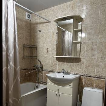 Сдается Многокомнатная квартира, 63 м²
