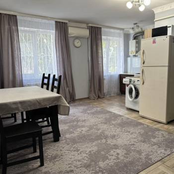 Сдается Многокомнатная квартира, 63 м²
