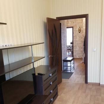 Сдается 2-х комнатная квартира, 75 м²