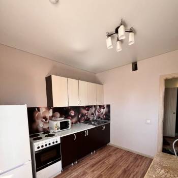 Сдается 1-комнатная квартира, 37 м²